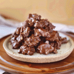 3-Ingredient rice chocolate Cakes - Easy, Crunchy, and Irresistible 11 rice chocolate cakes served with berries and mint